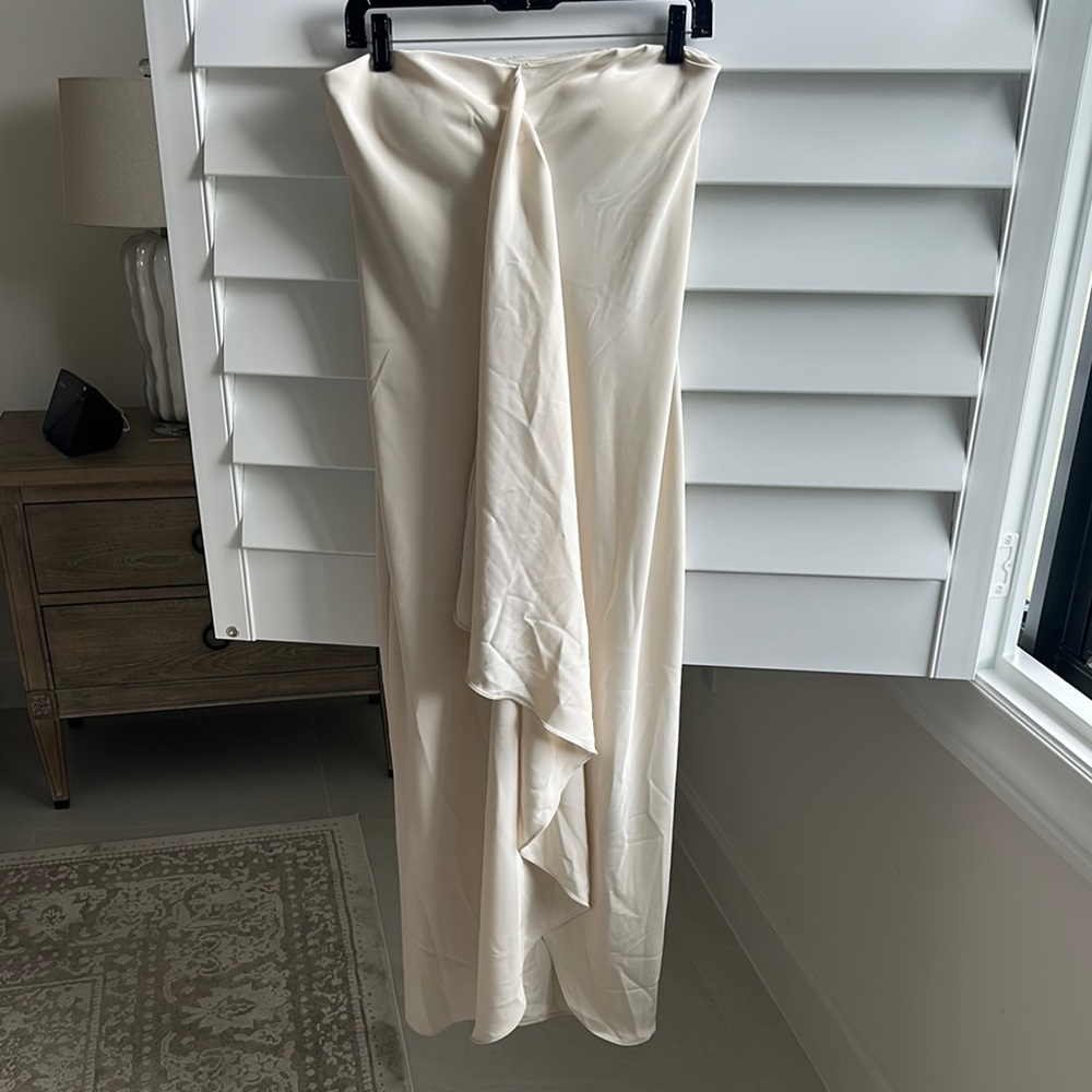 Banana Republic Elegant Cream Women's Dress